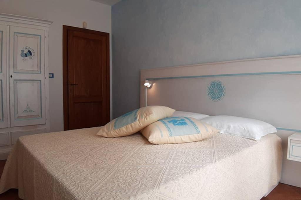 Bella Casa Con Giardino A 10 Minuti Dal Mare Apartment Aglientu Exterior foto